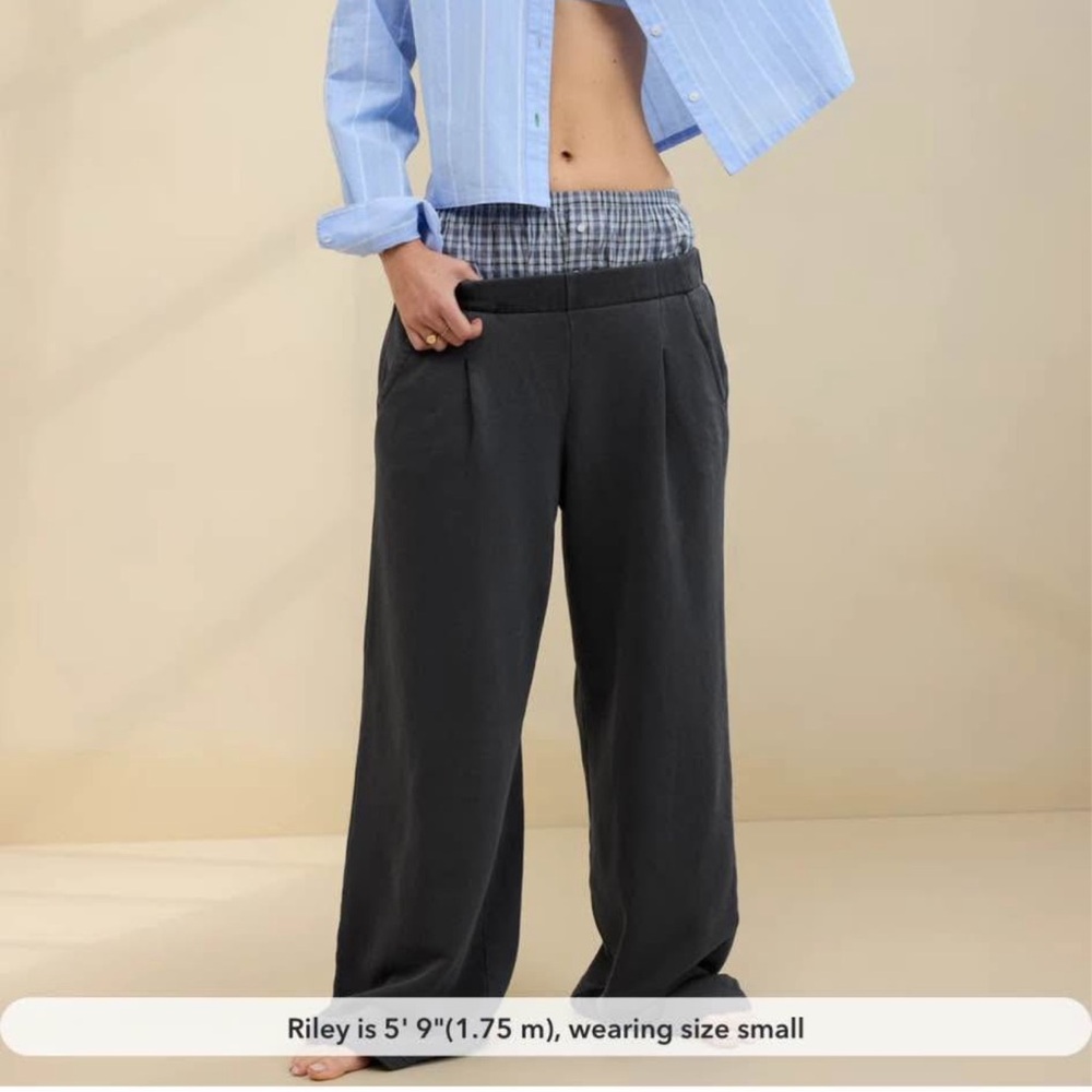 4 Aerie trouser sweatpants! Multi-colors